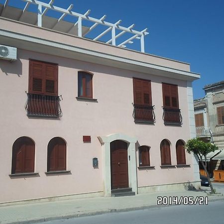 B&B Home Sweet Home Rosolini Exterior photo